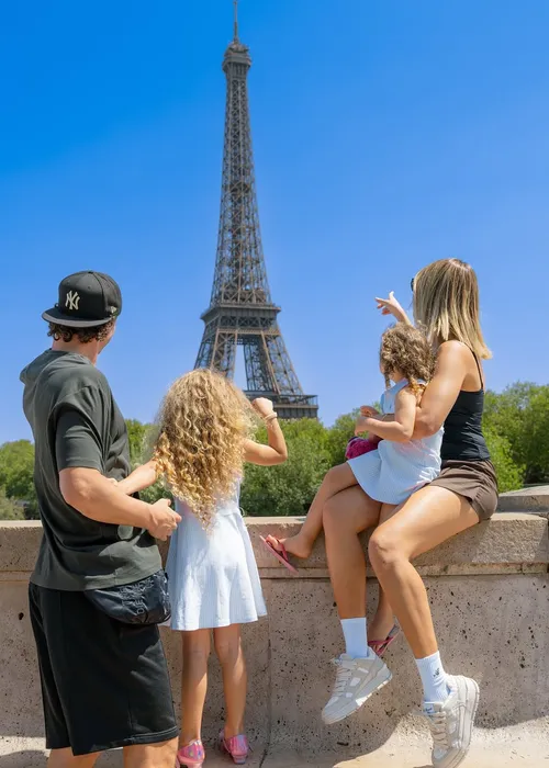 David Luiz com a noiva e as filhas - Foto: Reprodução 