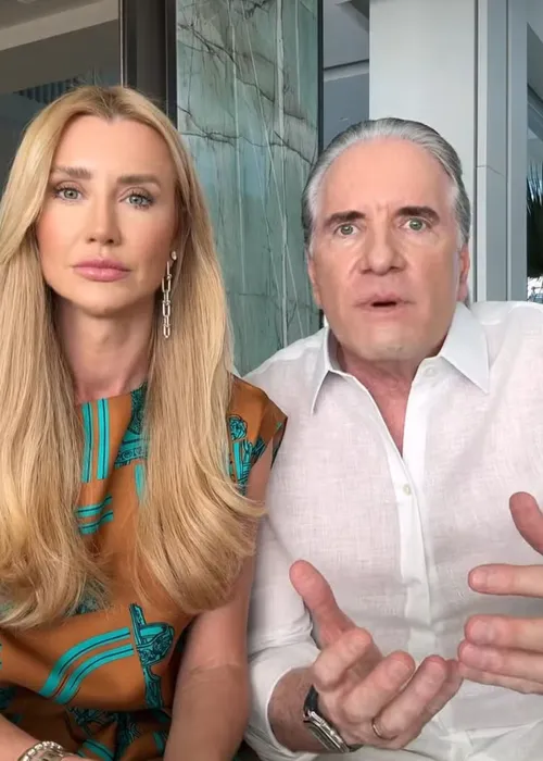 
					Ana Paula Siebert e Roberto Justus se pronunciam após ataques à filha
				
				