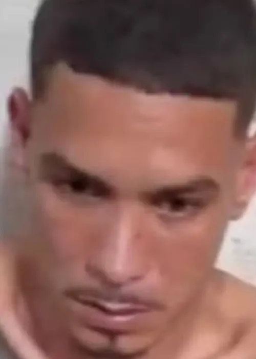 
					Ao menos 16 baianos são presos em operação no RJ; morto é identificado
				
				