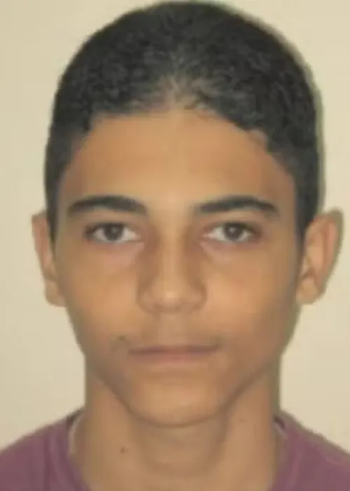 
					Ao menos 16 baianos são presos em operação no RJ; morto é identificado
				
				