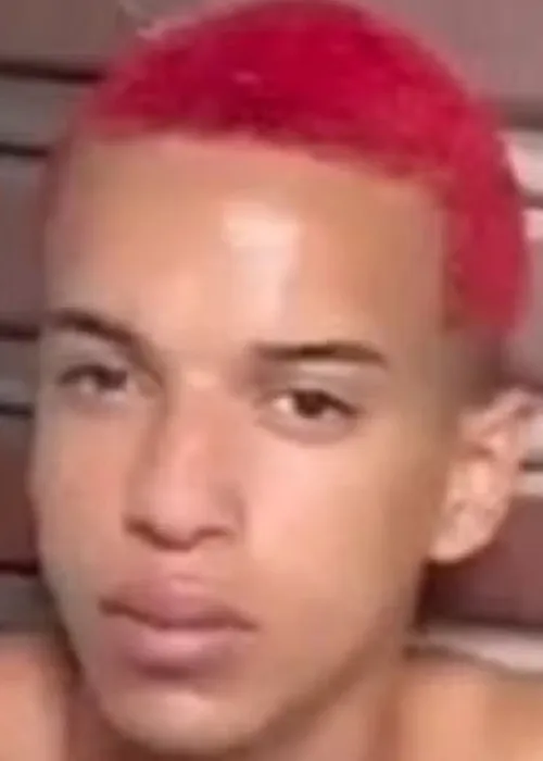 
					Ao menos 16 baianos são presos em operação no RJ; morto é identificado
				
				