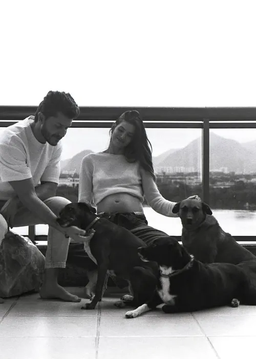 
					Camila Queiroz anuncia gravidez do primeiro filho
				
				