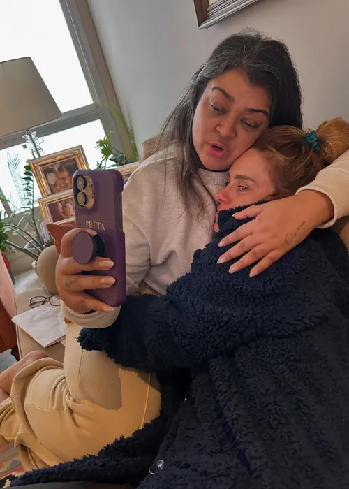 
					Carol Dieckmmann revela 'contato espiritual' com Preta Gil: 'Visita'
				
				