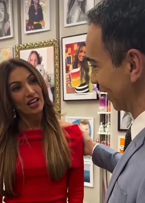 
					César Tralli revela acordo inusitado no casamento com Ticiane Pinheiro
				
				