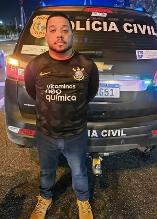 
					Chefe de organização criminosa da Bahia é preso em condomínio no Ceará
				
				
