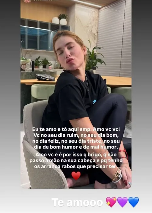 
				
					Cunhada de Zé Felipe manda recado para Virginia Fonseca e aponta erros
				
				