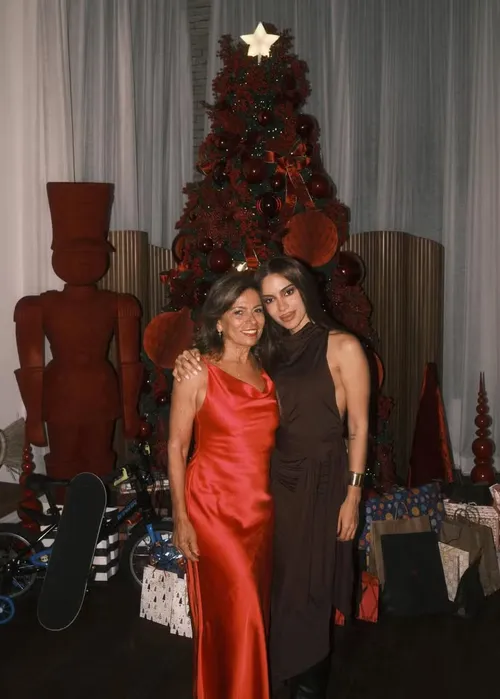 
					De Ivete e Daniel a Léo e Lore: famosos celebram o Natal em família
				
				