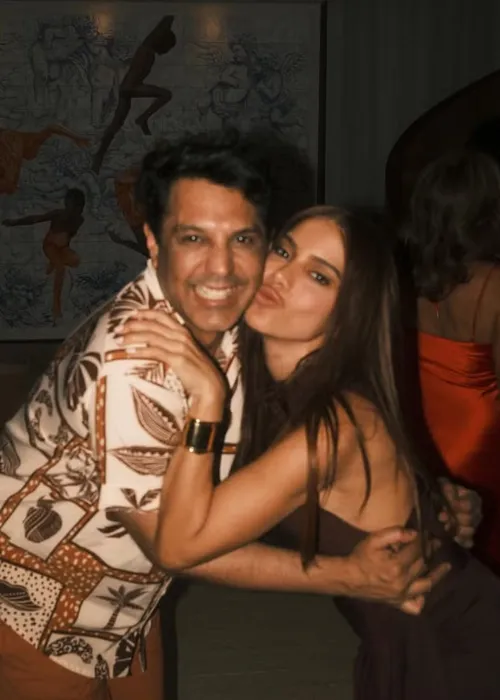 
					De Ivete e Daniel a Léo e Lore: famosos celebram o Natal em família
				
				