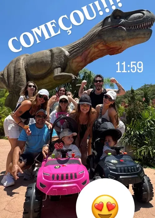 
					De febre a box quebrado: Viih Tube e Eliezer enfrentam caos em viagem
				
				