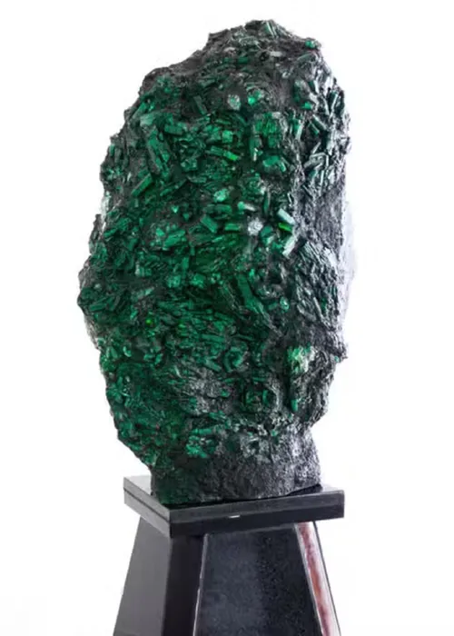 
					Esmeralda baiana será leiloada por lance inicial de R$ 105 milhões
				
				