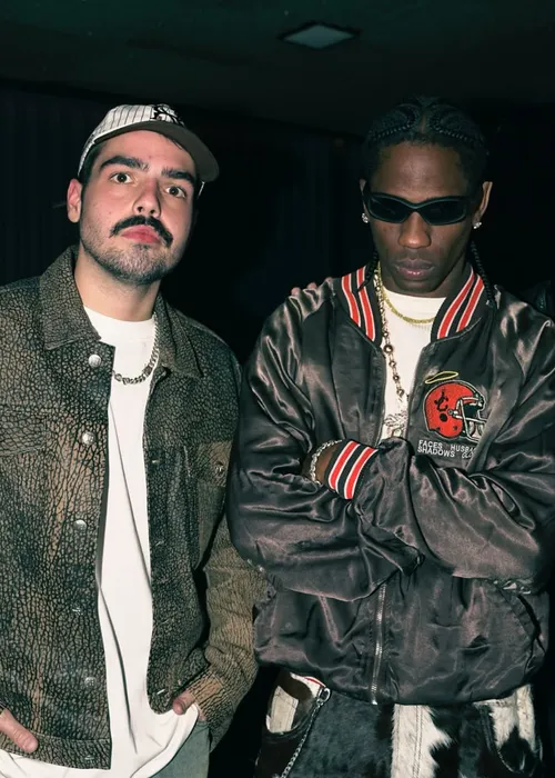 
					Filho de Faustão gasta valor milionário em festa com Travis Scott
				
				