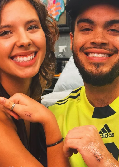 
					Filho e sobrinha de Preta Gil fazem tatuagem em homenagem à cantora
				
				