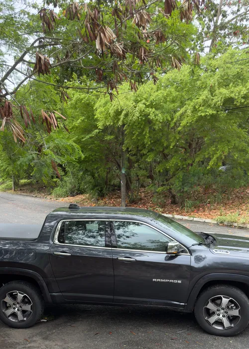 
				
					Fizemos o test drive completo com a Rampage versão Laramie a diesel
				
				