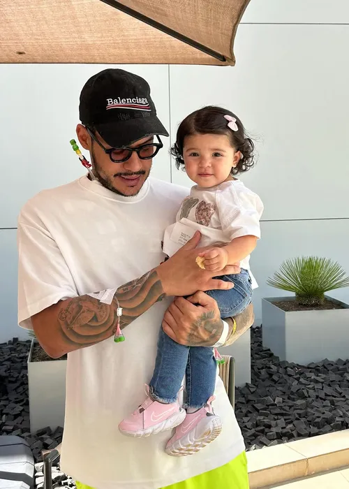 
					Hungria surge pela primeira vez após internação e brinca: 'Tomar uma'
				
				