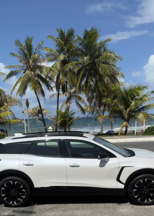 
					Imponente e tecnológico: testamos o Chevrolet Blazer EV versão RS
				
				