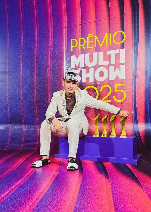 
					João Gomes expõe perrengue após ganhar prêmio: 'Parece mentira'
				
				