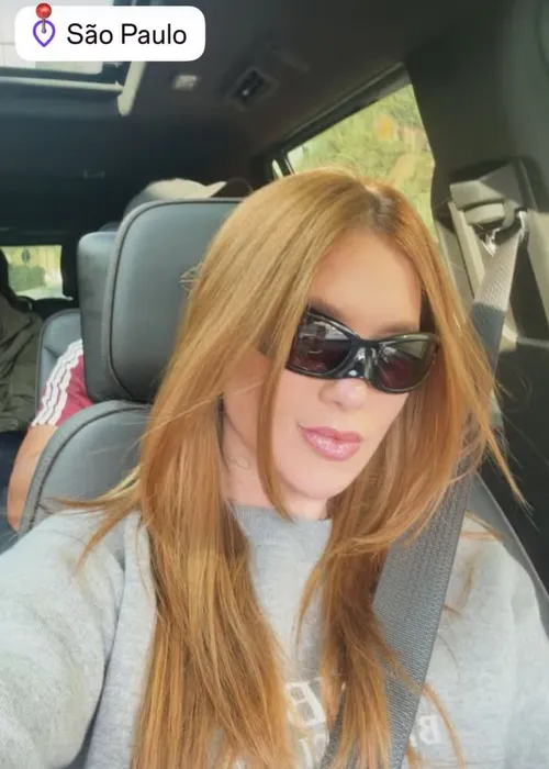 
					Lucas Guedez vai de madrugada à festa de Virginia e gera 'climão'
				
				