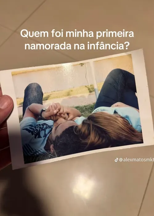 
					Mãe de Marília Mendonça reage após homem expor namoro com a filha
				
				