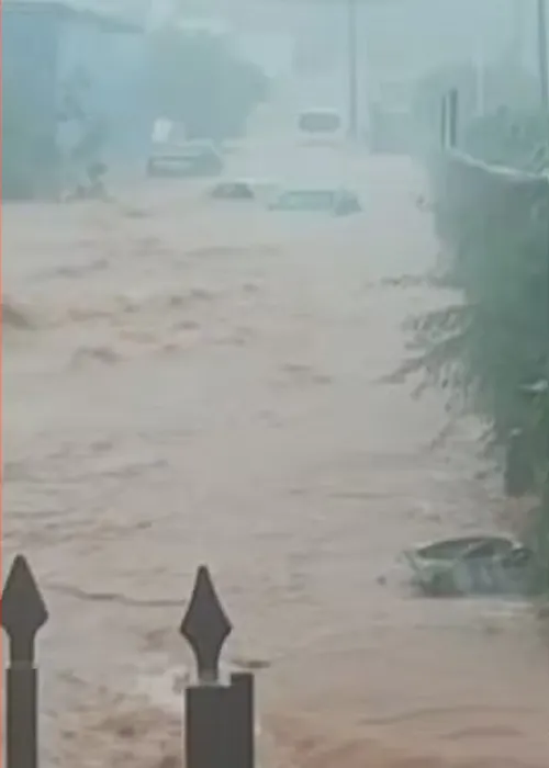 
					Mais de 150 cidades estão com alerta de tempestade na Bahia
				
				