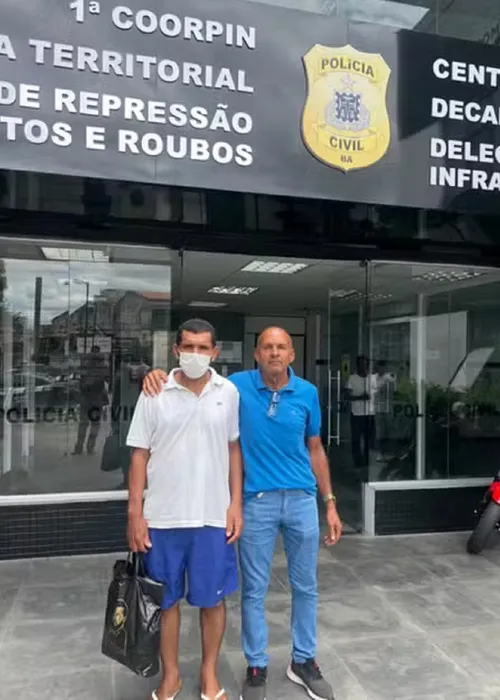 
					Pintor passa 18 dias preso após ser confundido com suspeito na Bahia
				
				