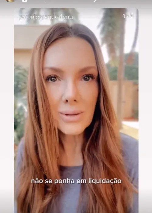   					Poliana Rocha posta vídeo e web aponta indireta para ex-assessora  				  				