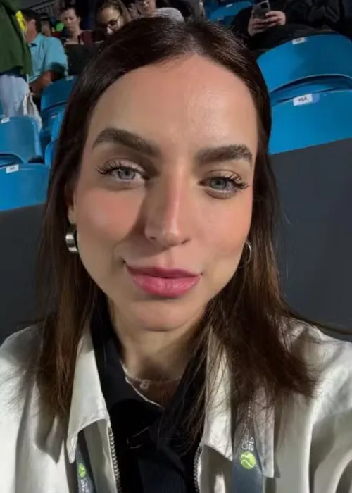 
					Quem é Boo Unzueta, namorada de Gabi Guimarães, do vôlei
				
				