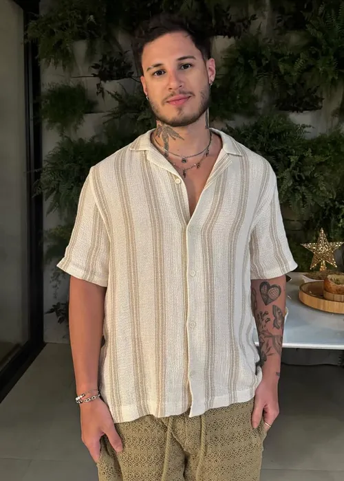 
					Quem é Gabriel Vilhena, influenciador acusado de agredir dentista
				
				