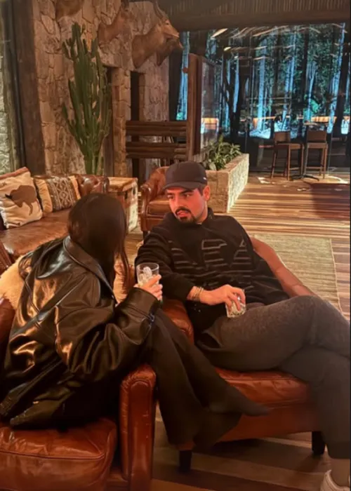 
				
					Quem é Isabella Kherlakian, suposta affair do filho de Faustão
				
				