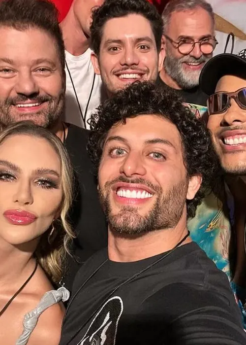 
					Quem é Jesus Luz, ex de Madonna que vende conteúdo adulto
				
				