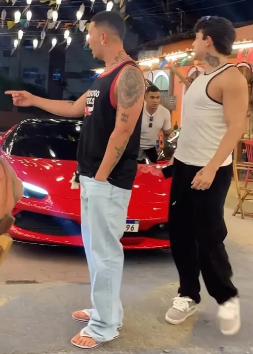 
					Quem é João Also, novo affair de Carlinhos Maia
				
				