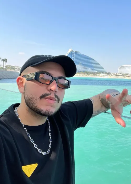 
					Quem é herdeiro do bicho que virou sócio de Anitta em camarote
				
				