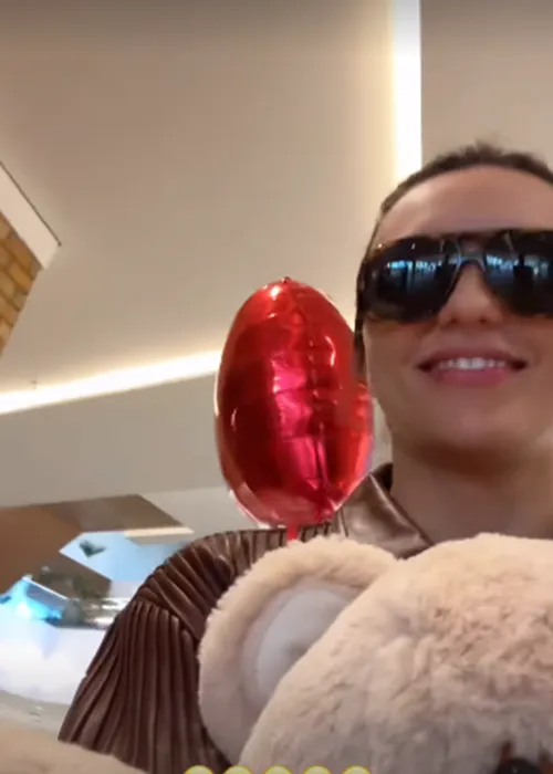 
				
					Rafa Kalimann faz 'ameaça' a Nattan por desejo inusitado
				
				