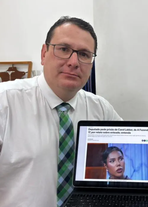 
					Record pode ser obrigada a denunciar Carol Lekker em 'A Fazenda 17'
				
				