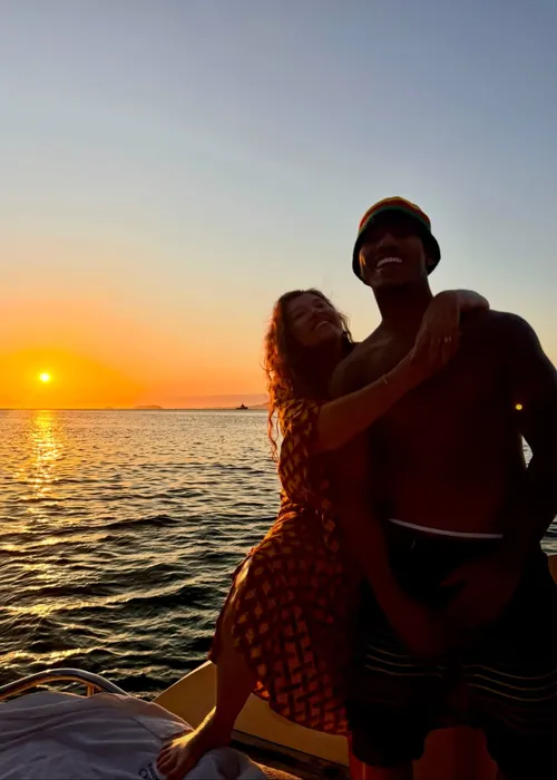 
					Regina Casé se declara para O Kanalha, ex de Preta Gil: 'Batedeira'
				
				