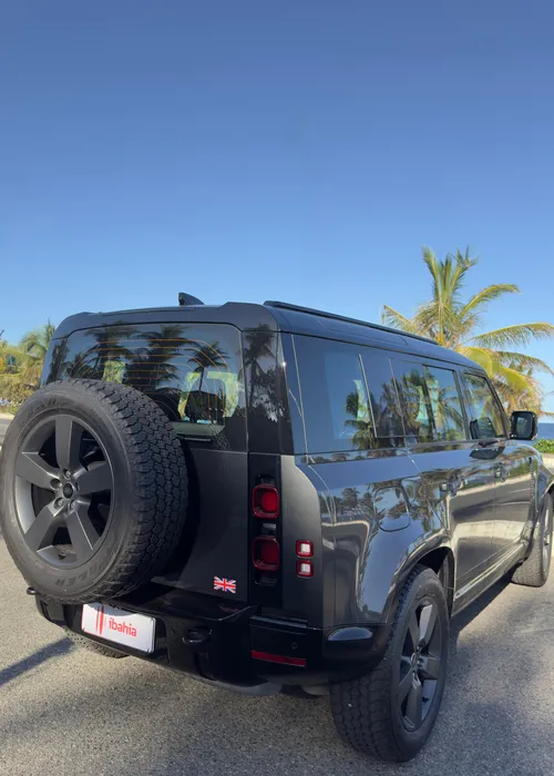 
					Test drive: saiba tudo do SUV Land Rover Defender 110 híbrido
				
				