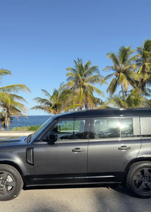 
					Test drive: saiba tudo do SUV Land Rover Defender 110 híbrido
				
				