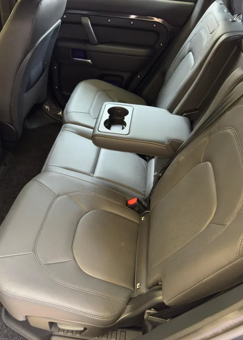 
					Test drive: saiba tudo do SUV Land Rover Defender 110 híbrido
				
				