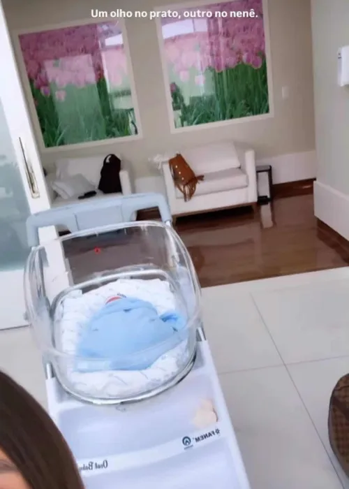 
					Thiaguinho exibe foto inédita do filho e Carol Peixinho revela inchaço
				
				