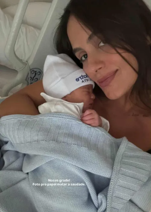 
					Thiaguinho exibe foto inédita do filho e Carol Peixinho revela inchaço
				
				