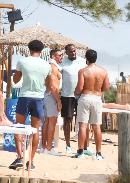 
					Usain Bolt grava cenas de 'Vale Tudo' com Cauã Reymond em praia do Rio
				
				