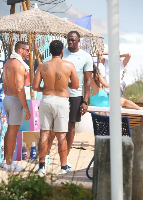 
					Usain Bolt grava cenas de 'Vale Tudo' com Cauã Reymond em praia do Rio
				
				