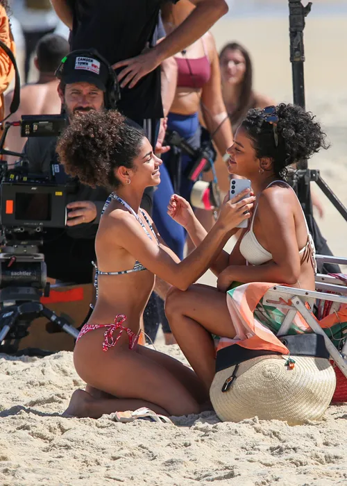 
					'Vale Tudo': Fátima surge em clima íntimo com Ana Clara em reviravolta
				
				