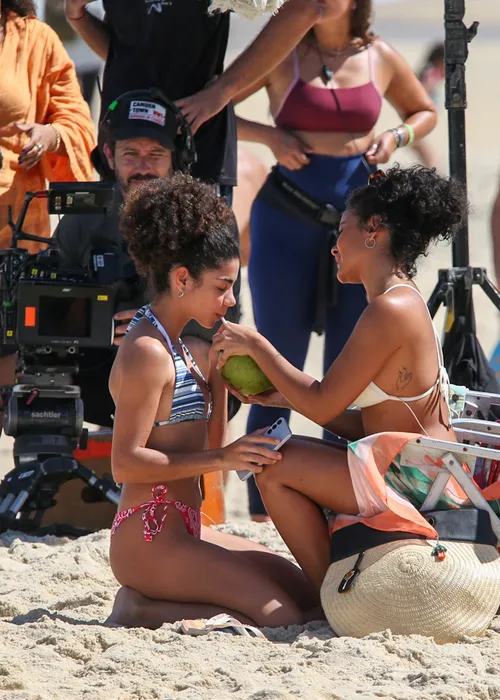 
					'Vale Tudo': Fátima surge em clima íntimo com Ana Clara em reviravolta
				
				