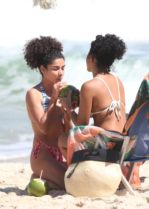 
					'Vale Tudo': Fátima surge em clima íntimo com Ana Clara em reviravolta
				
				