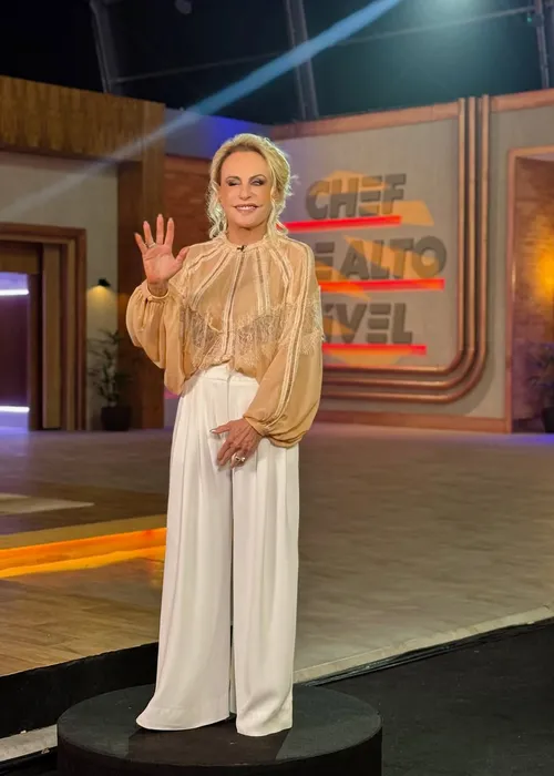 
					Veja os melhores looks de Ana Maria Braga no 'Chef de Alto Nível'
				
				