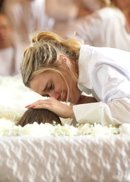 
					Velório de Preta Gil: amigos e familiares se despedem da cantora; veja
				
				