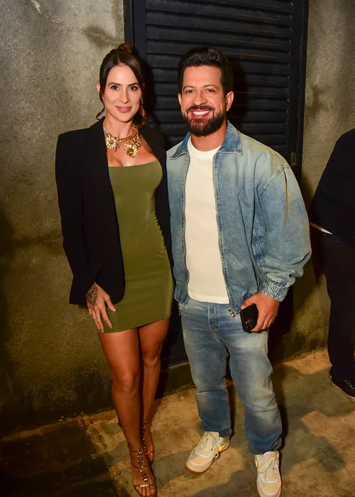 
					Virginia reencontra João Guilherme após término com Zé Felipe; FOTOS
				
				