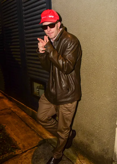 
					Virginia reencontra João Guilherme após término com Zé Felipe; FOTOS
				
				