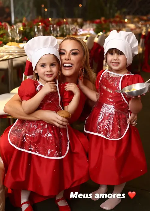 
					Virginia sem filhos e Zé Felipe com Ana Castela: o Natal do ex-casal
				
				