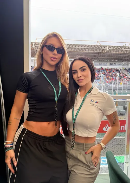 
					Virginia tem gasto astronômico para ter 'melhor bumbum do Carnaval'
				
				